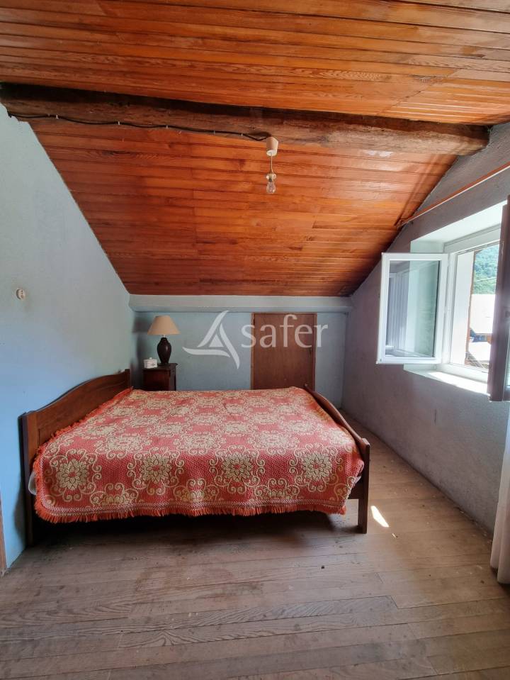 Explotaci&oacute;n agr&iacute;cola En venta Ari&egrave;ge