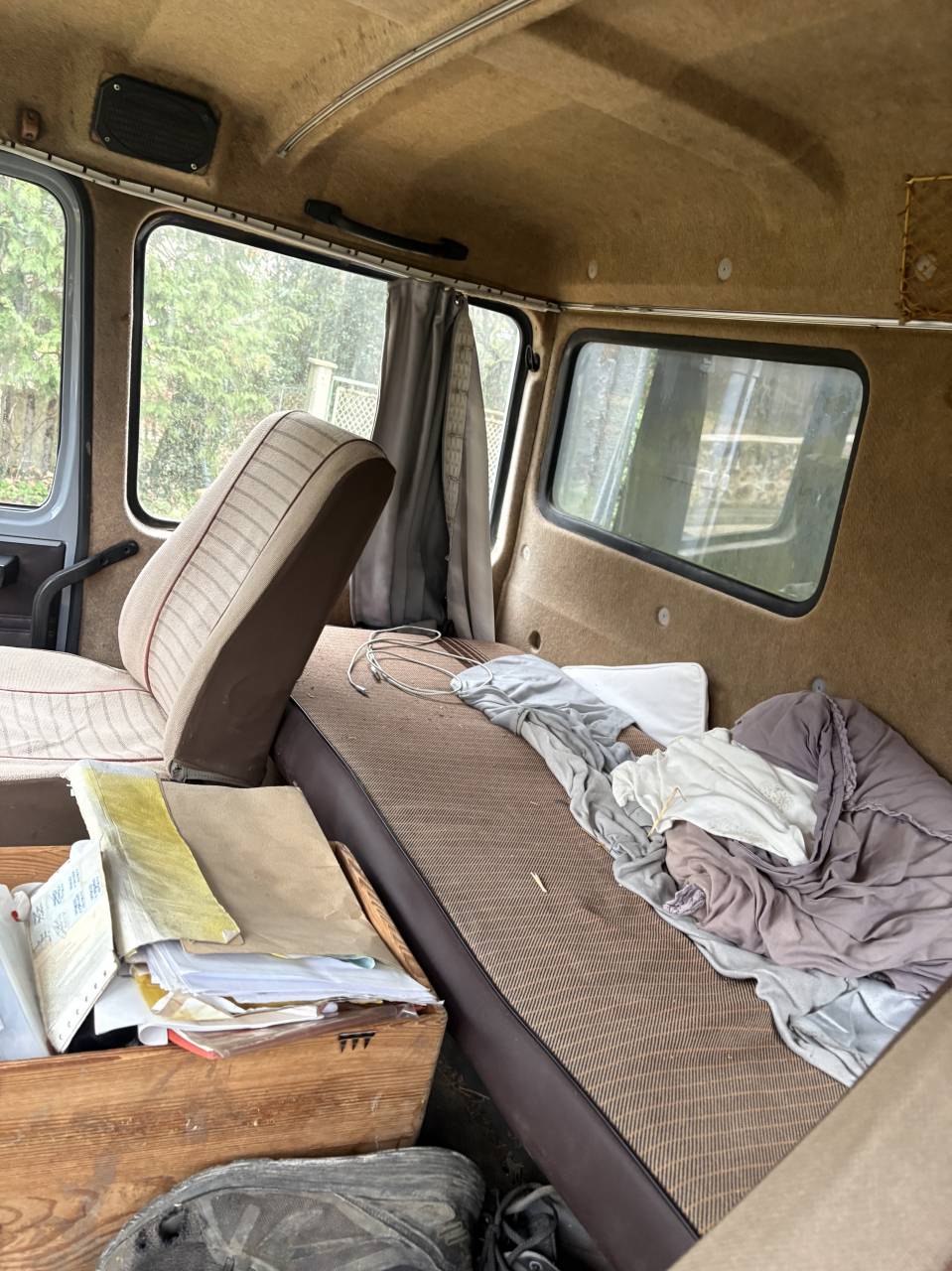 Camión para caballos Renault Mildium 1985 De segunda mano