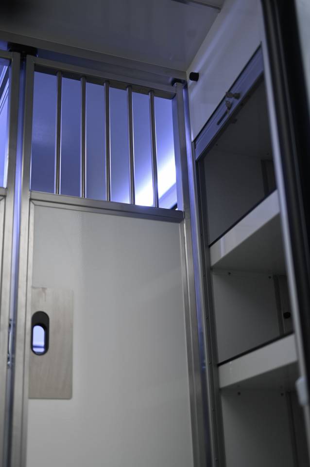 Furgoneta para caballos Krismar Renault Master 2025 Nuevo