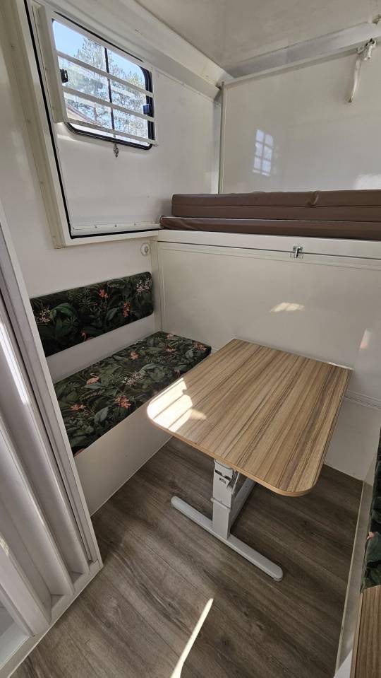 Furgoneta para caballos Fiat  Ducato 2,2 Diesel  180 chevaux 2023 De segunda mano