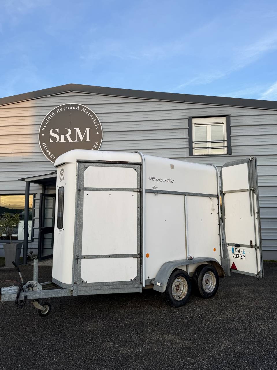 Van caballos Fautras PROVAN 2 Caballos 2000 De segunda mano