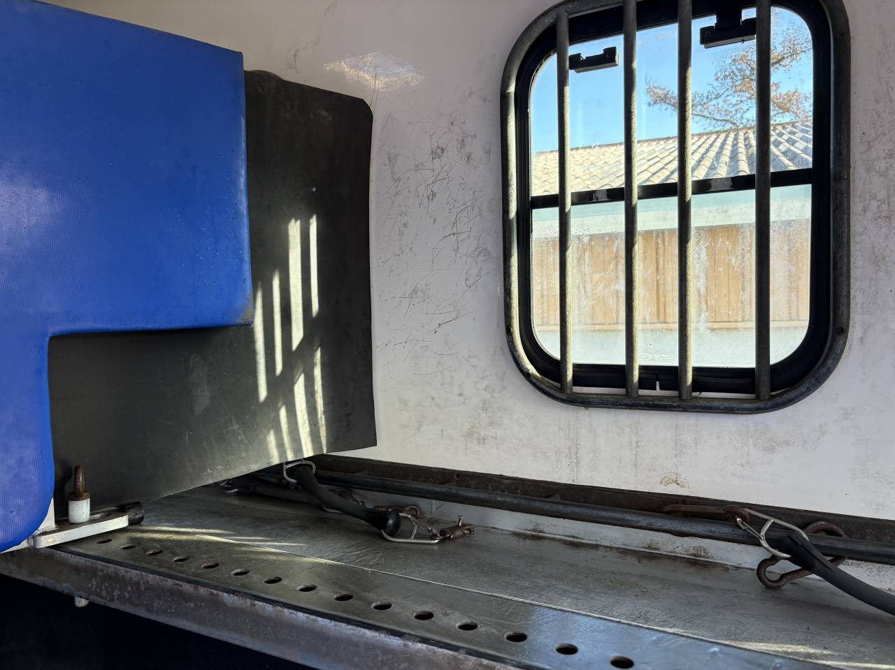 Cami&oacute;n para caballos Mercedes Actros 1998 De segunda mano