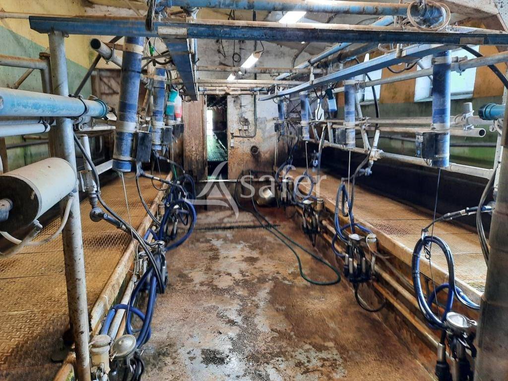 Explotaci&oacute;n agr&iacute;cola En venta Jura