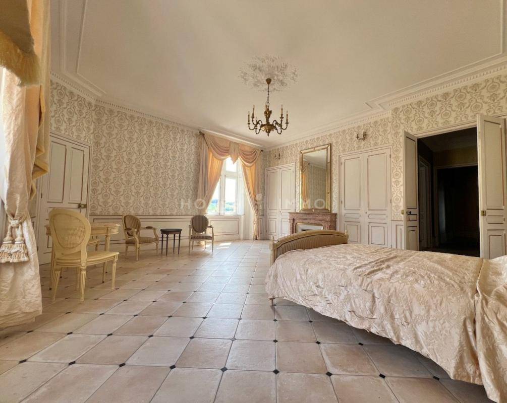 Bonita residencia ecuestre En venta Jura