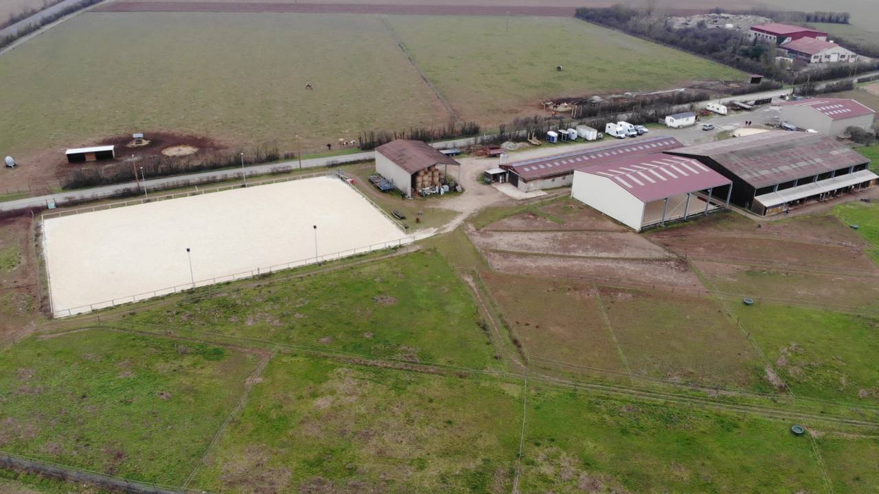 Cuadra de propietarios En alquiler R&oacute;dano