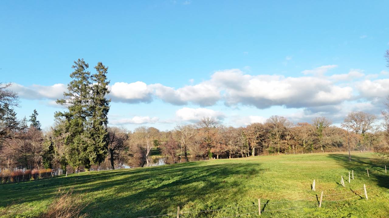 Bonita residencia ecuestre En venta Creuse