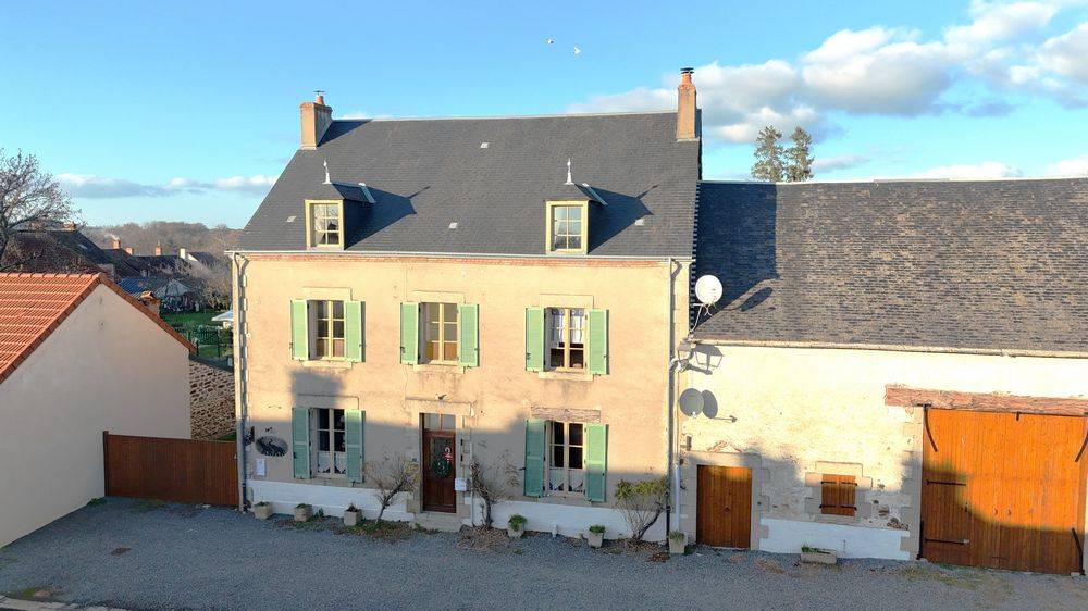 Bonita residencia ecuestre En venta Creuse