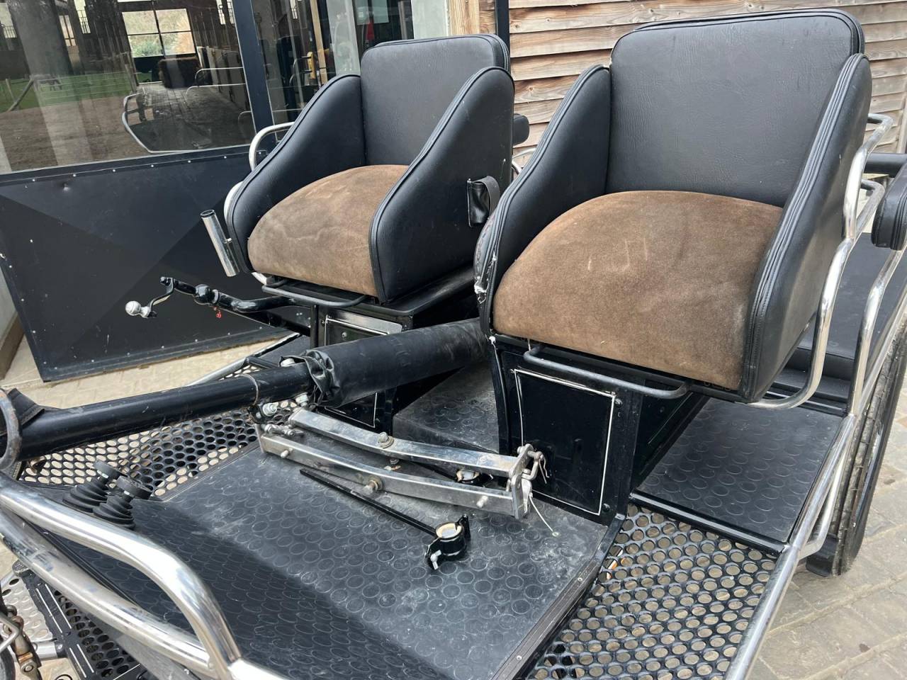 Coche enganches - Marat&oacute;n ocio Pouvreau  