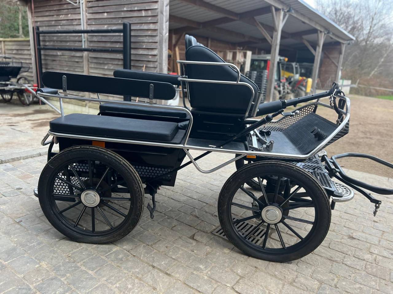 Coche enganches - Marat&oacute;n ocio Pouvreau  