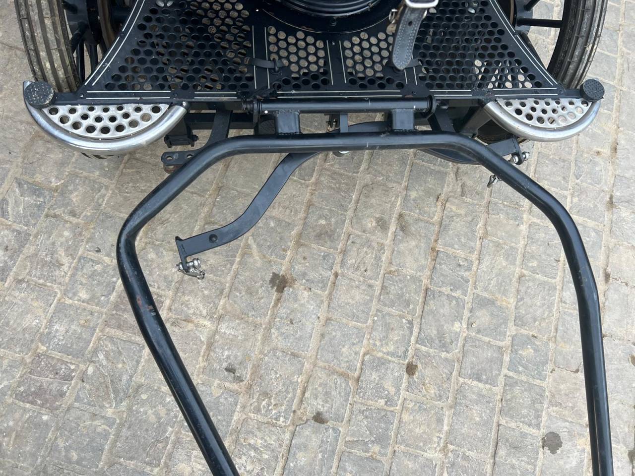 Coche enganches - Marat&oacute;n ocio Pouvreau  