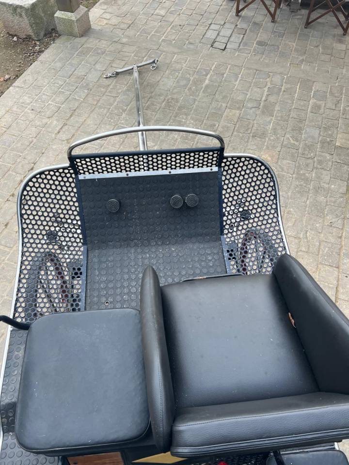 Coche enganches - Marat&oacute;n ocio Pouvreau  