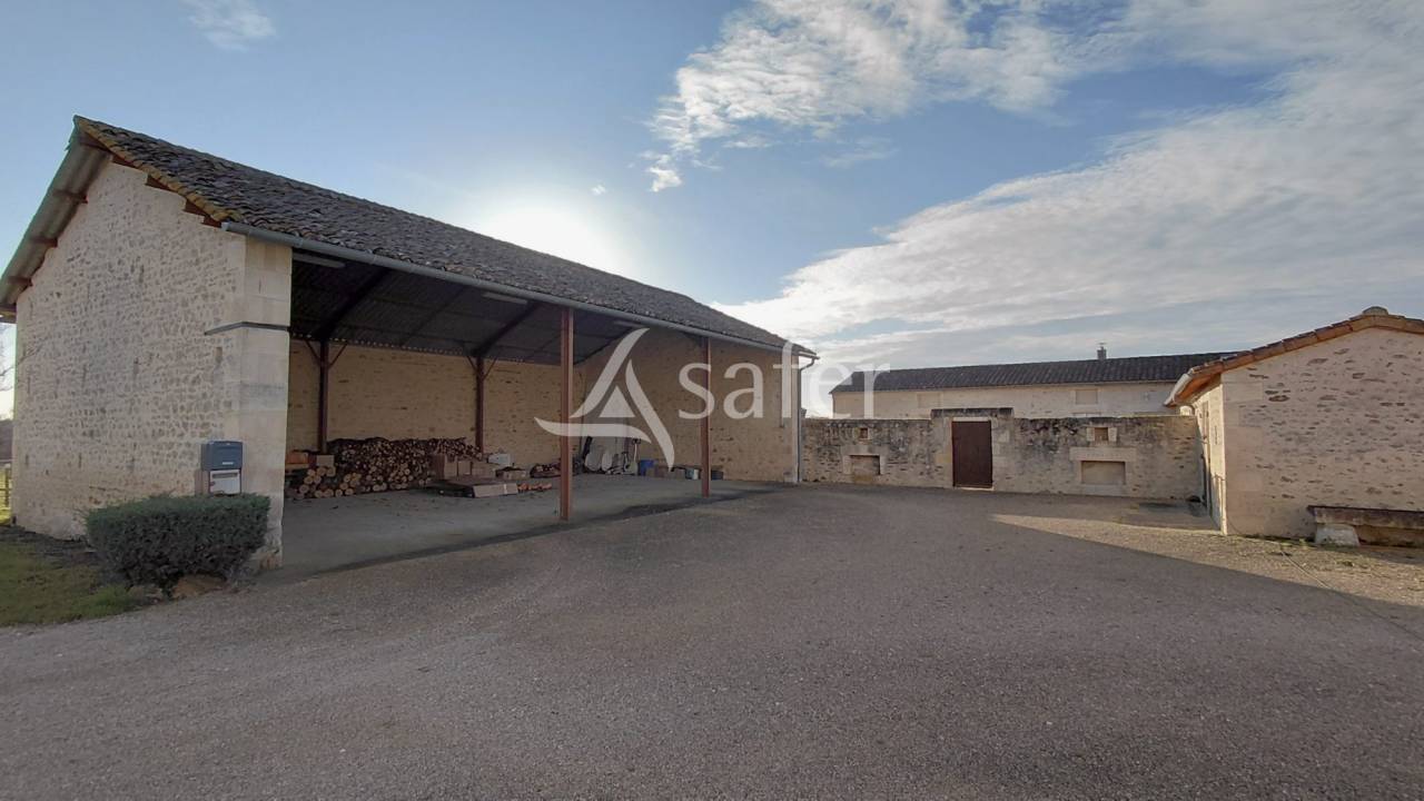 Propiedad rural En venta Vienne