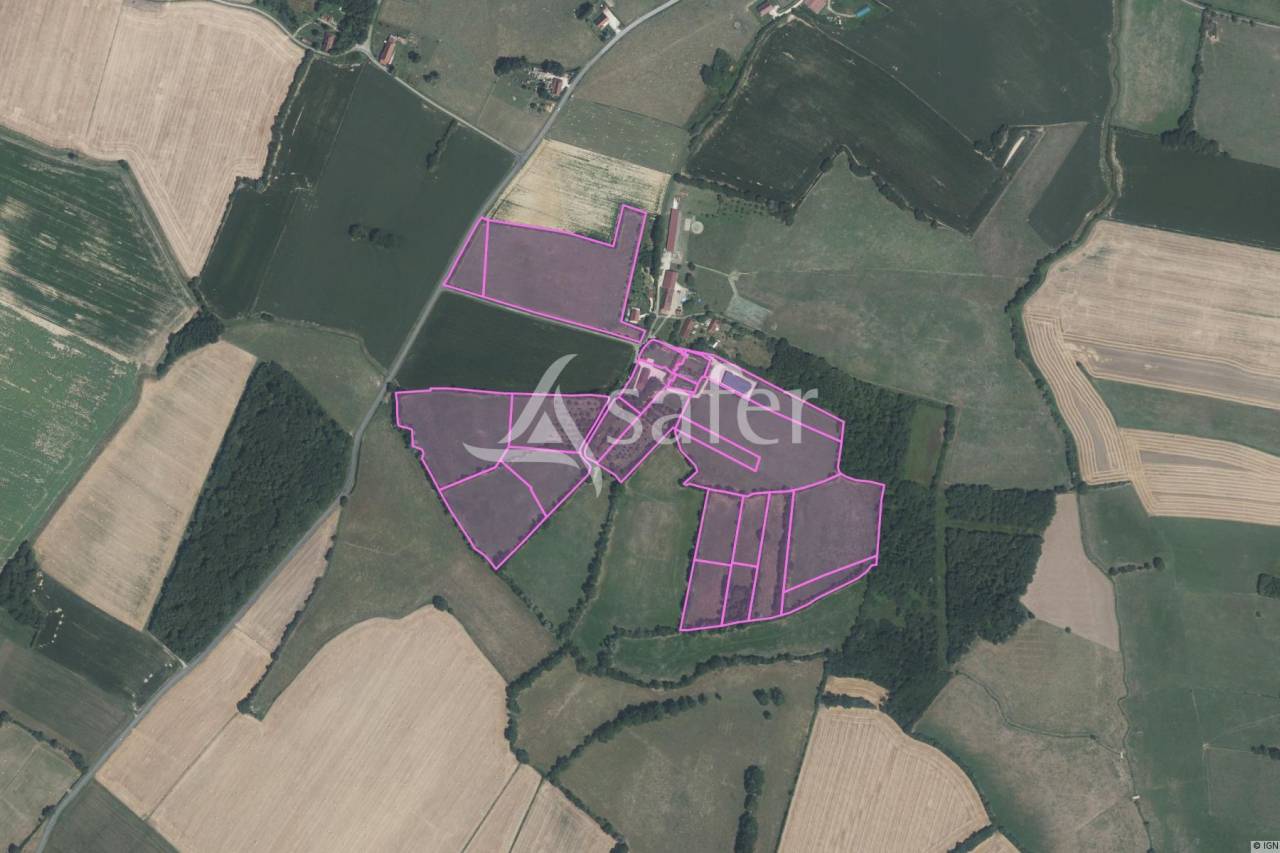 Explotaci&oacute;n agr&iacute;cola En venta Jura