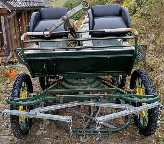 Coche enganches - Marat&oacute;n ocio - Otra marca - voiture loisirs et &eacute;cole 