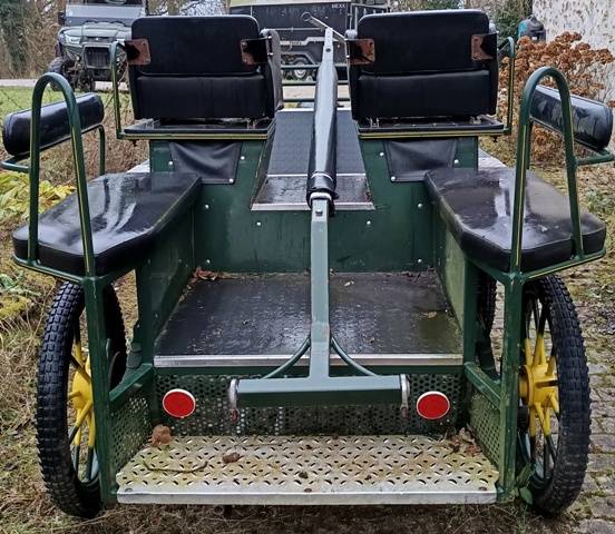 Coche enganches - Marat&oacute;n ocio - Otra marca - voiture loisirs et &eacute;cole 