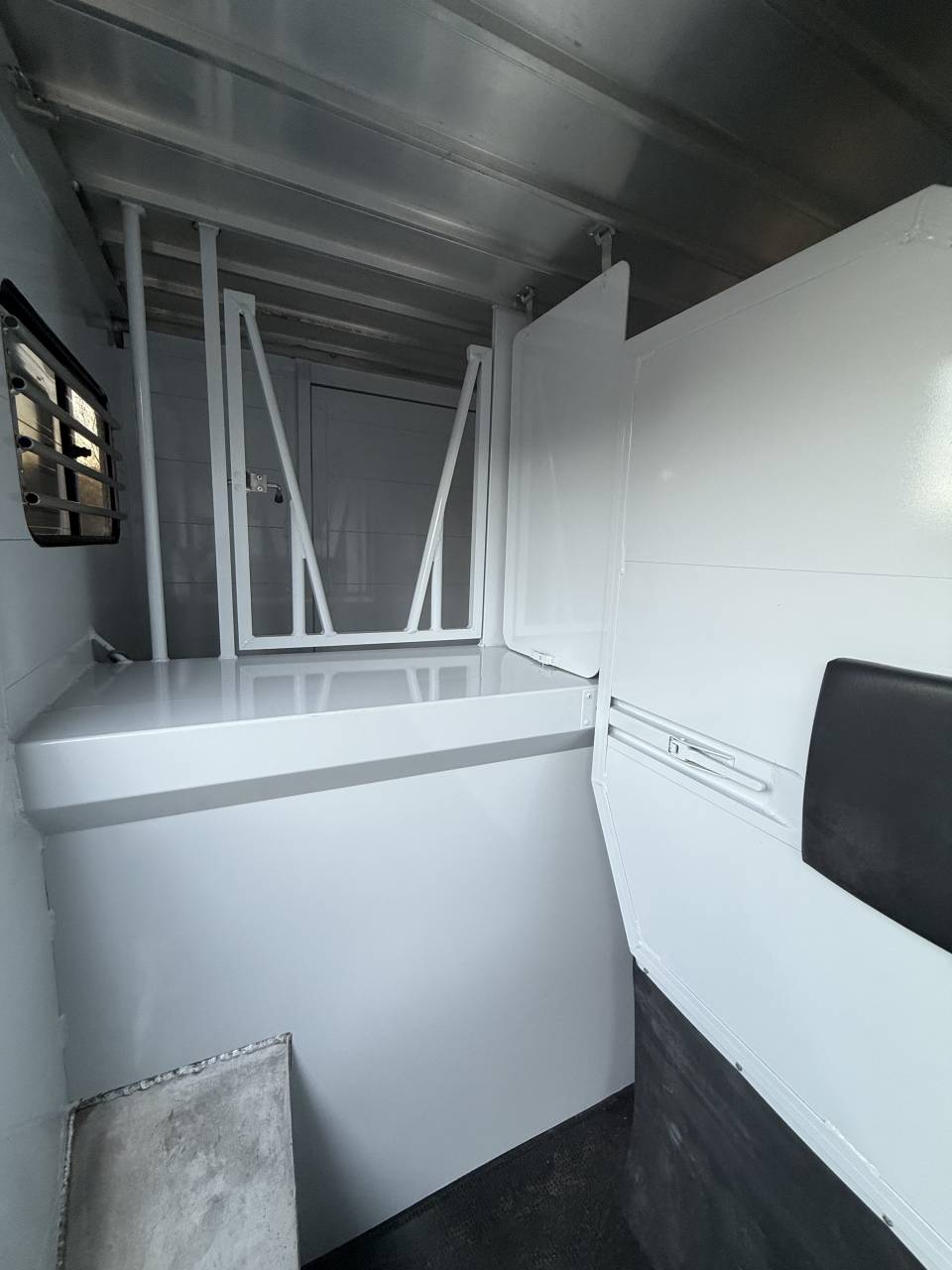 Furgoneta para caballos - Otra marca - Master grand confort  2021 Nuevo