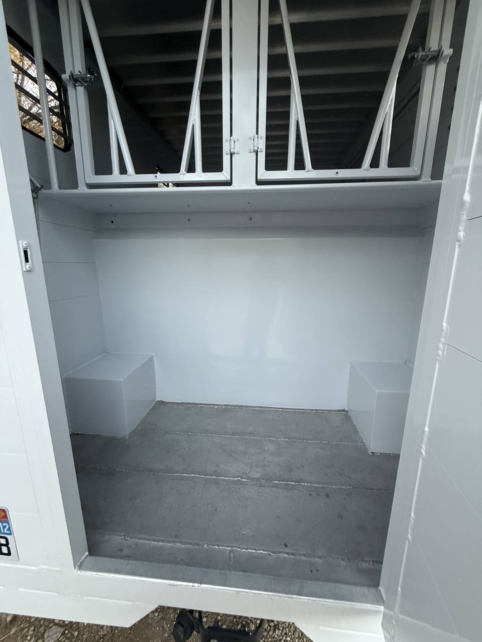 Furgoneta para caballos - Otra marca - Master grand confort  2021 Nuevo