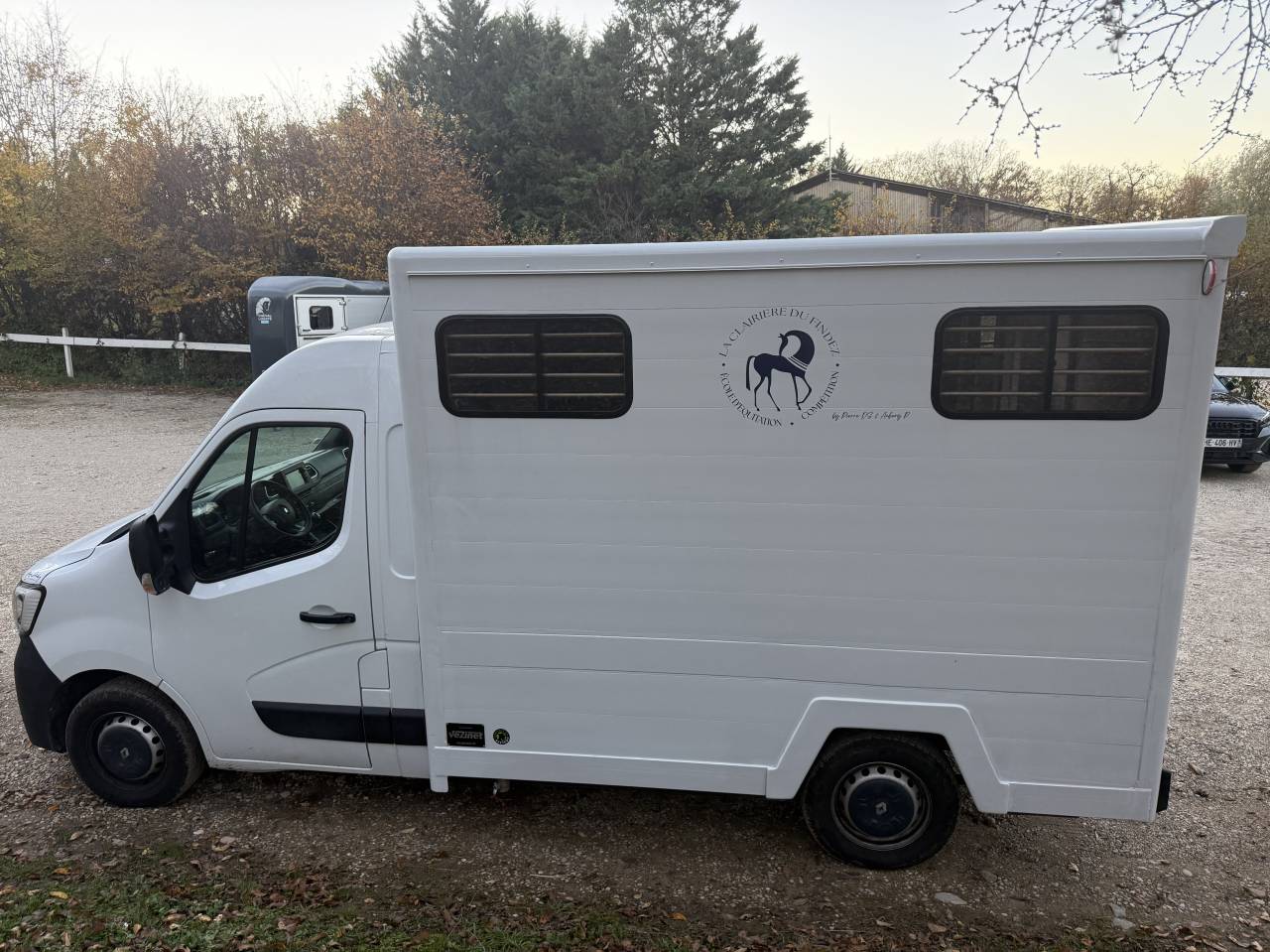 Furgoneta para caballos - Otra marca - Master grand confort  2021 Nuevo