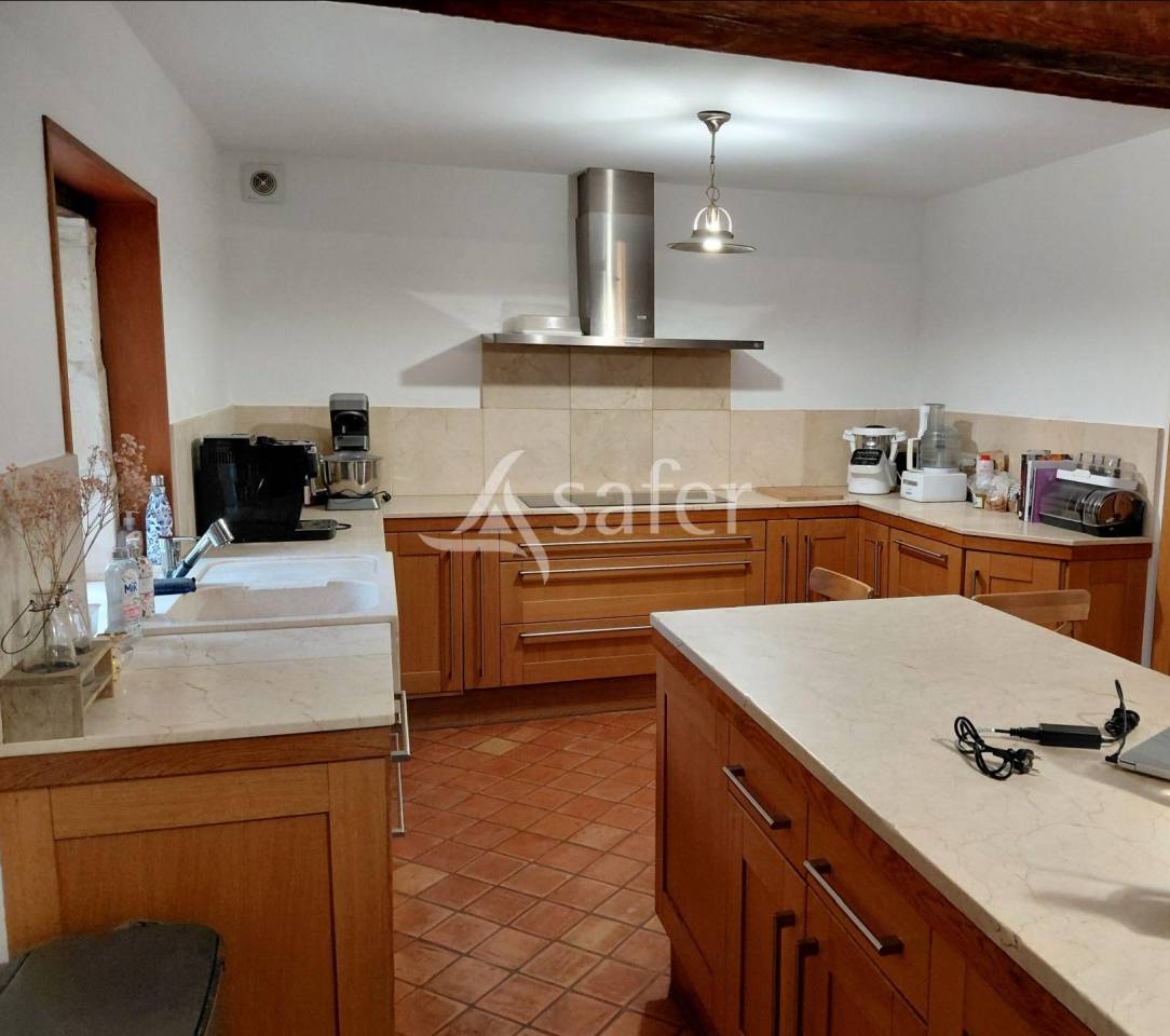 Propiedad ecuestre En venta Charente Mar&iacute;timo