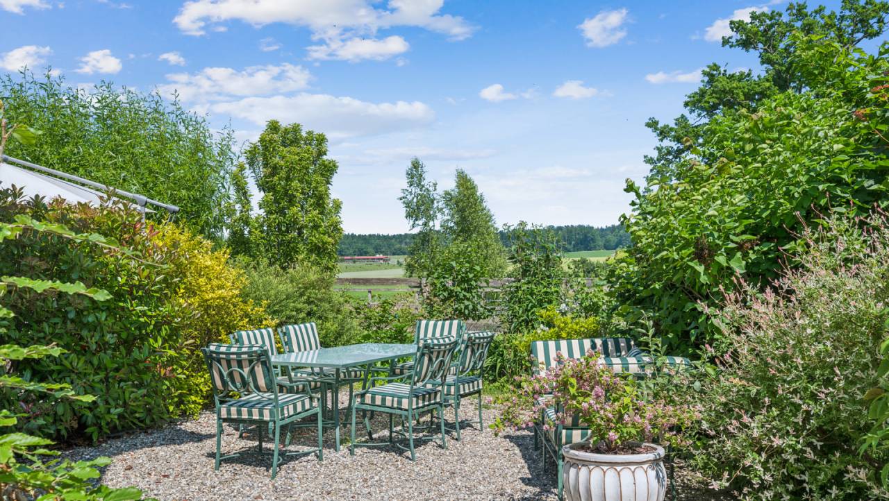 Propiedad ecuestre En venta Jura-Suizo