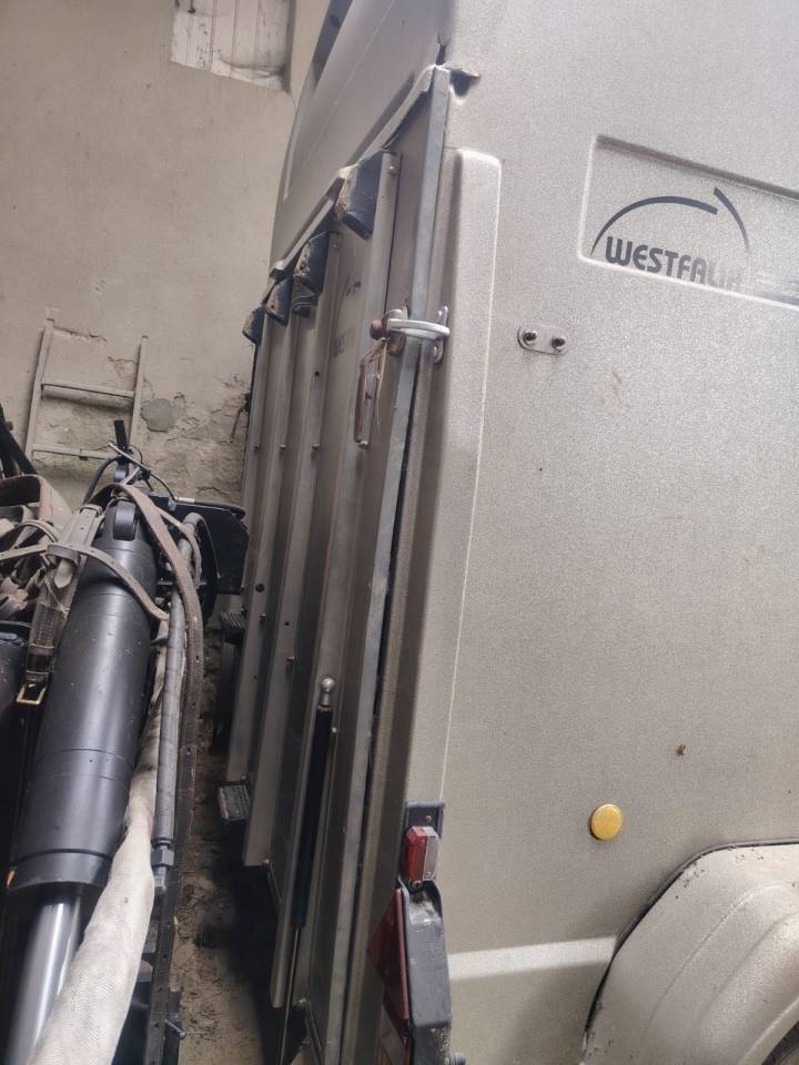 Van caballos Westfalia XL 2 Caballos 2007 De segunda mano