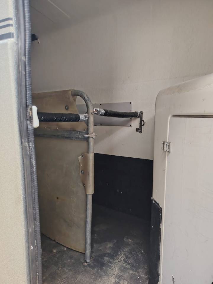 Van caballos Westfalia XL 2 Caballos 2007 De segunda mano