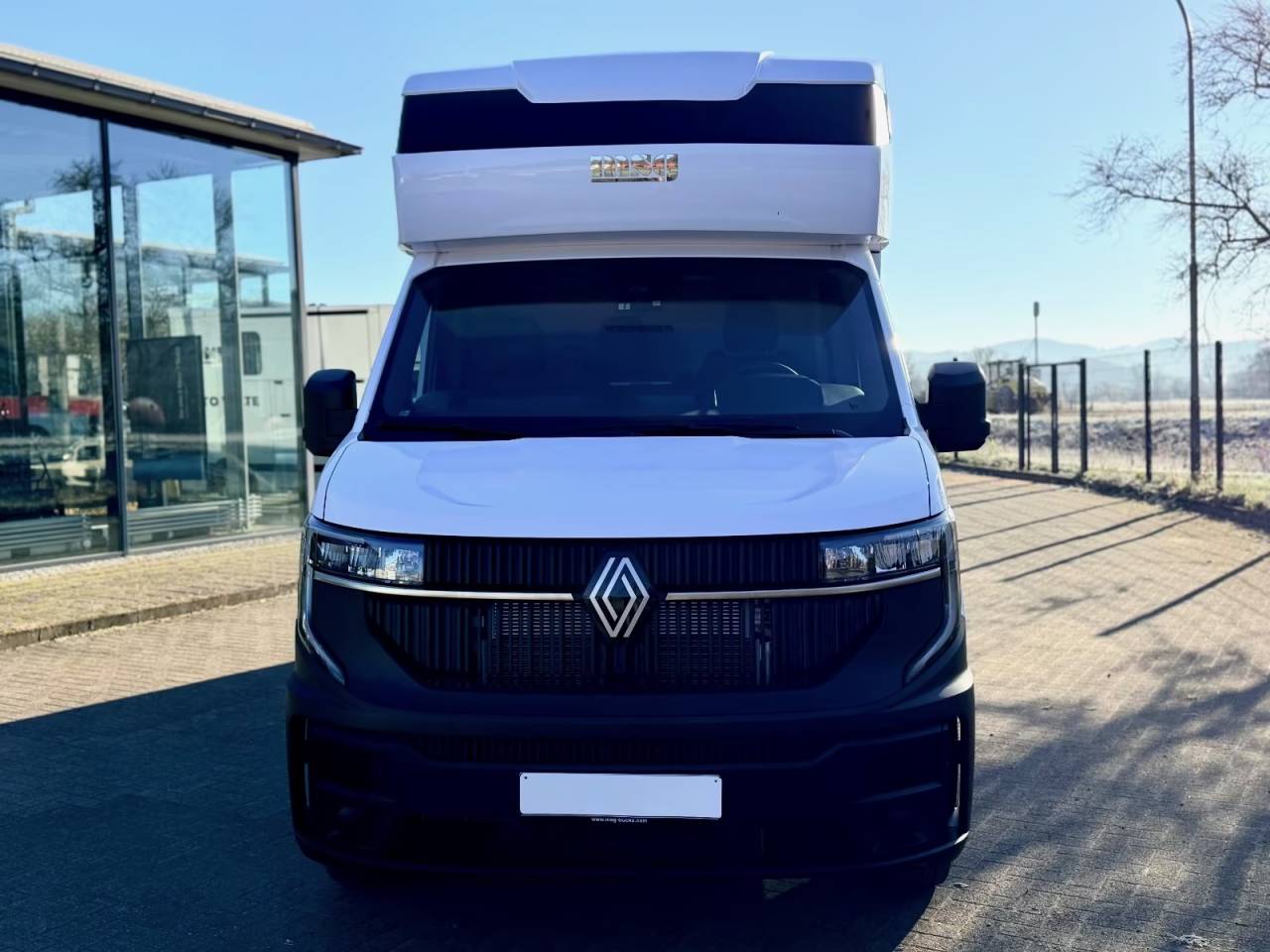 Furgoneta para caballos Renault RENAULT 0 Nuevo