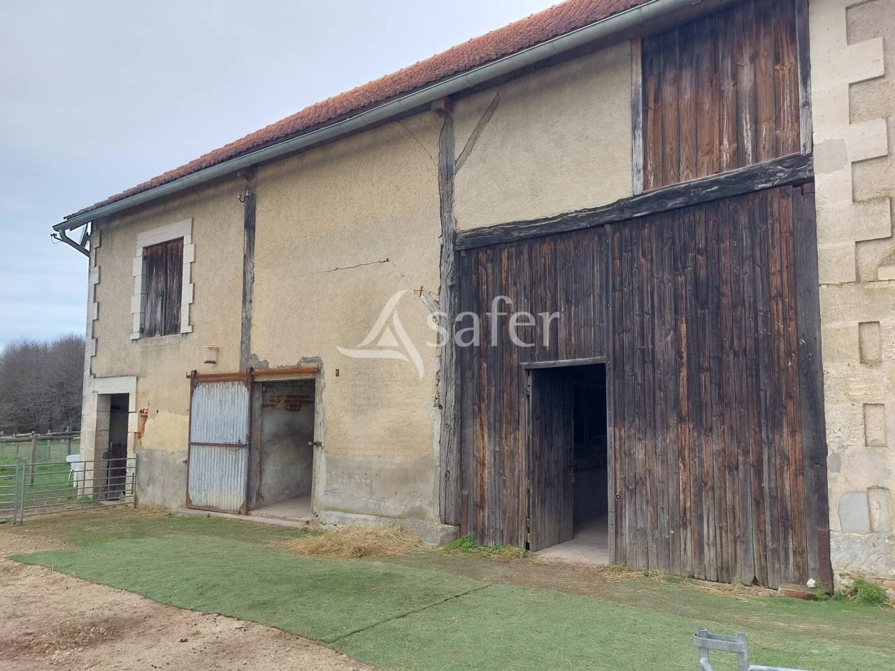 Explotaci&oacute;n ovina En venta Dordo&ntilde;a