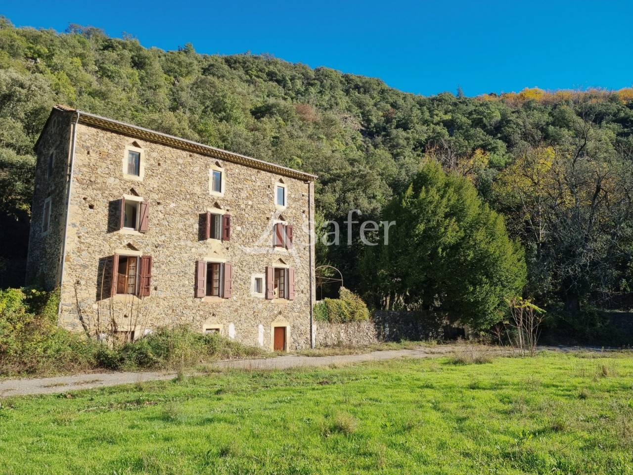 Explotaci&oacute;n forestal En venta Gard