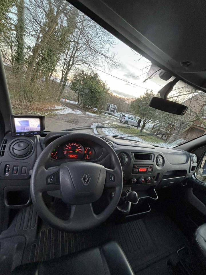 Furgoneta para caballos Theault THEAULT 2018 De segunda mano