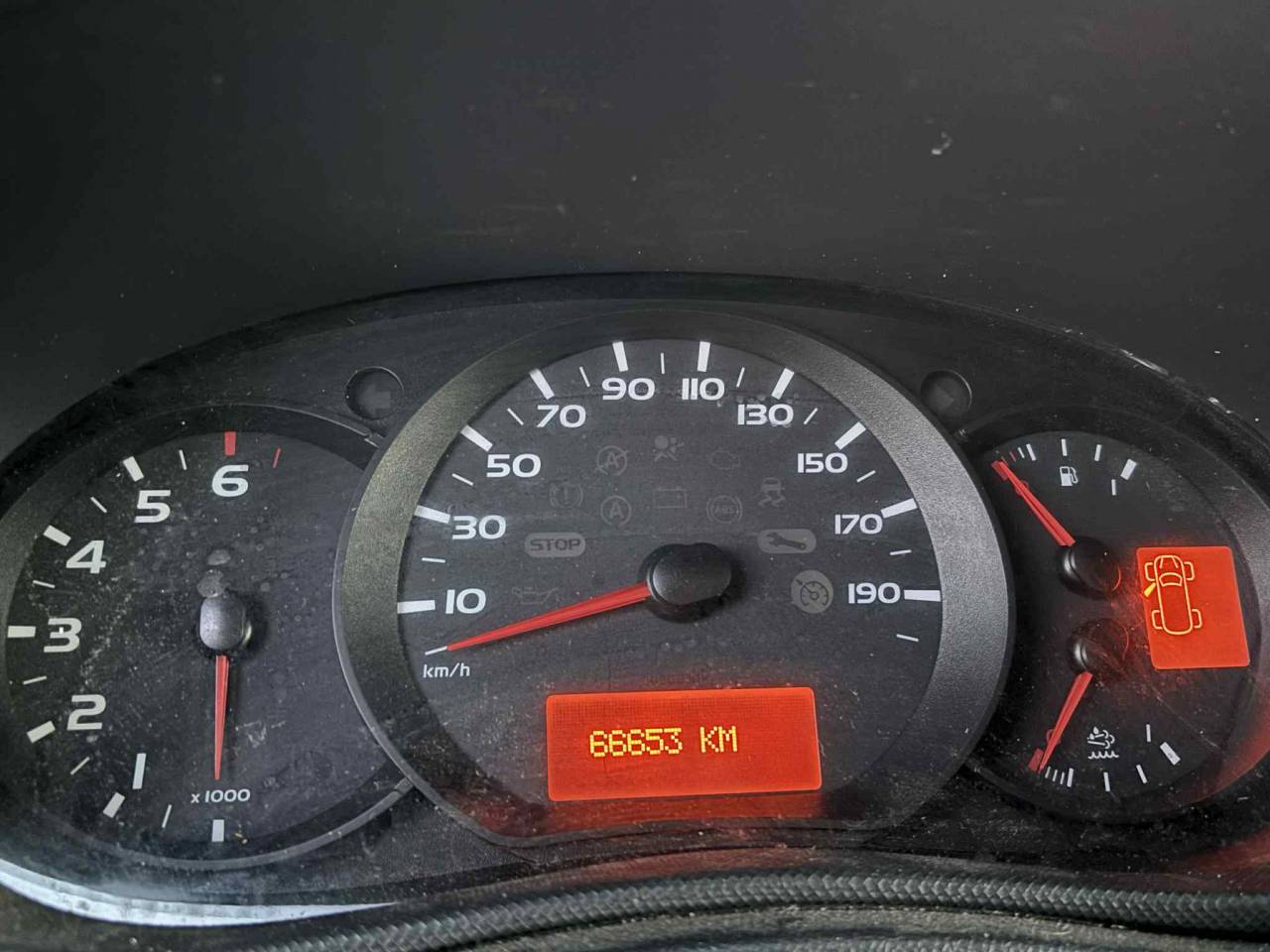 Furgoneta para caballos Theault THEAULT 2018 De segunda mano