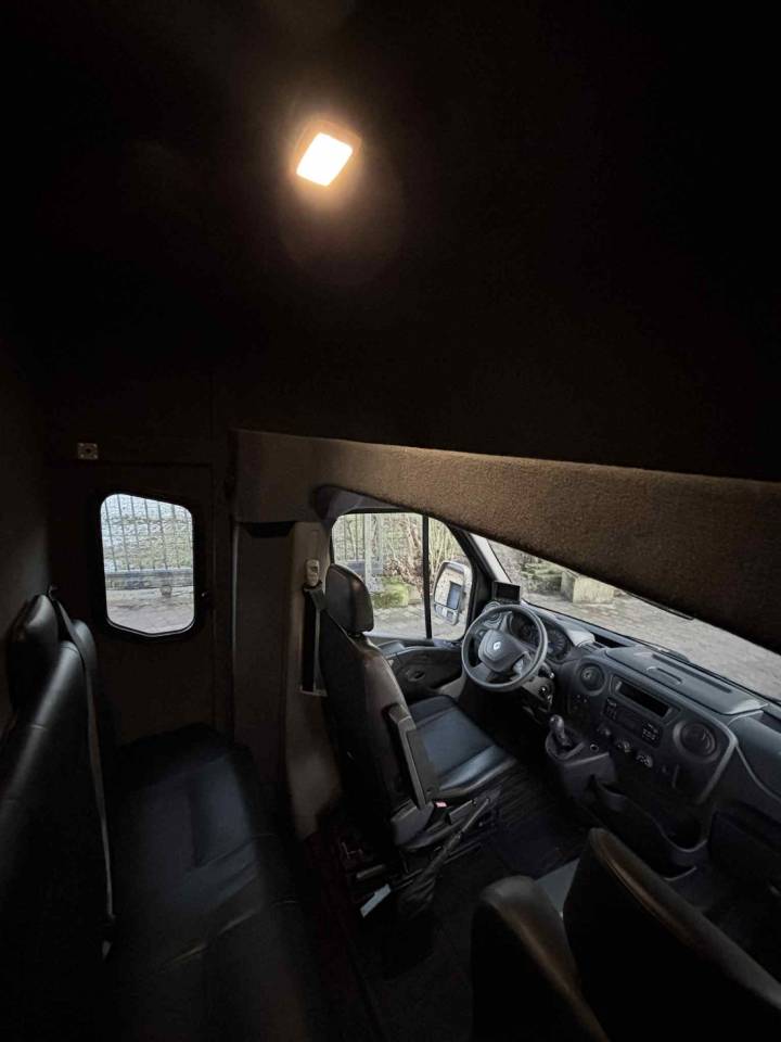 Furgoneta para caballos Theault THEAULT 2018 De segunda mano