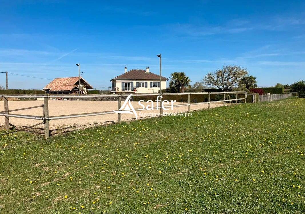 Propiedad ecuestre En venta Ain