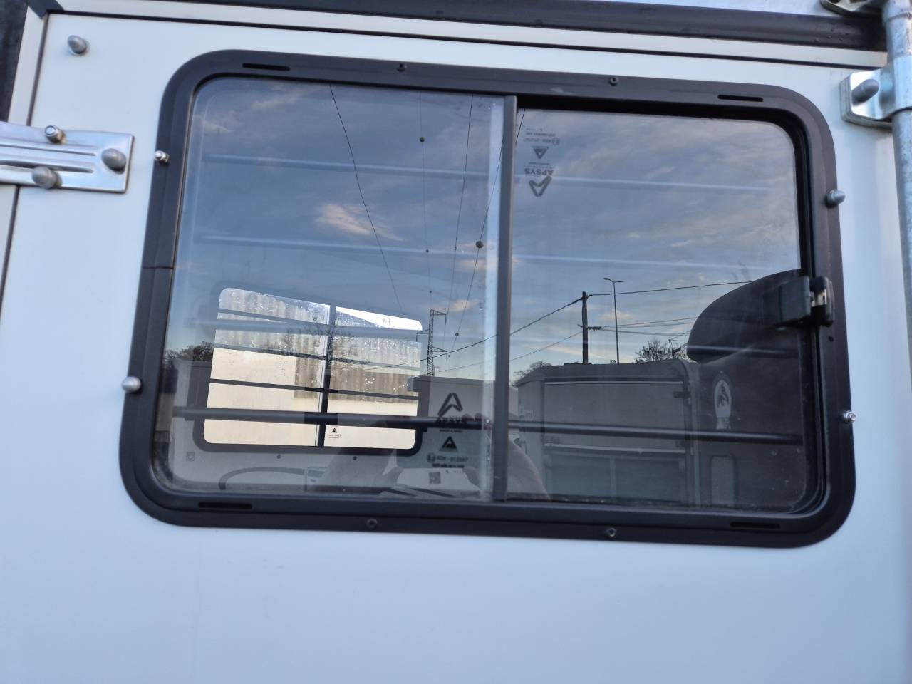 Van caballos Fautras JMS Cassic 1,5 Caballos 2022 De segunda mano