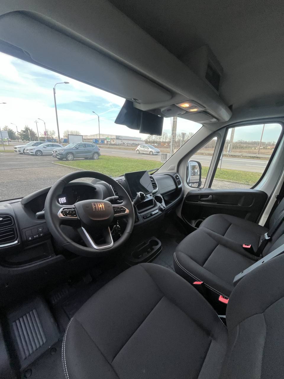 Furgoneta para caballos Ameline  2026 Nuevo