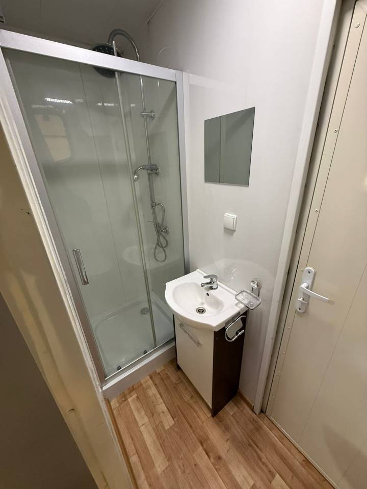 Cami&oacute;n para caballos Man  2008 De segunda mano