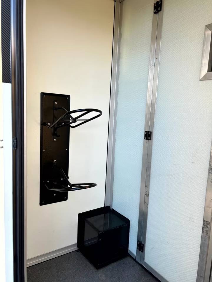 Furgoneta para caballos Renault RENAULT 0 De segunda mano