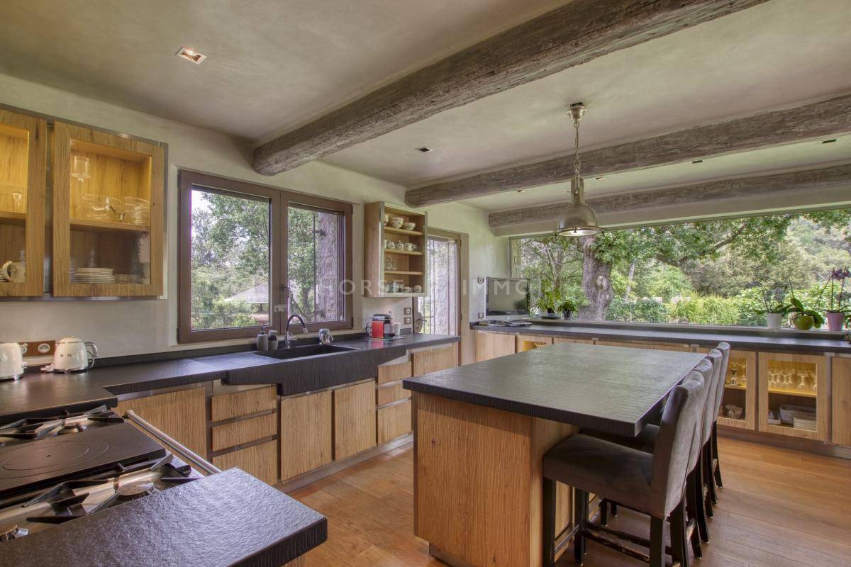 Acaballadero En venta Alpes Mar&iacute;timos