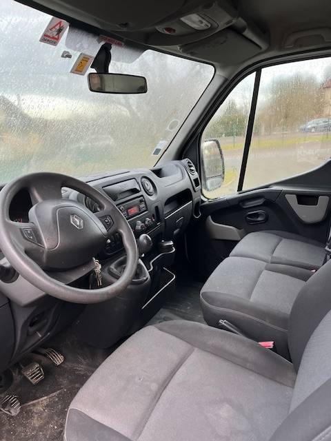 Furgoneta para caballos Renault Master  2018 De segunda mano
