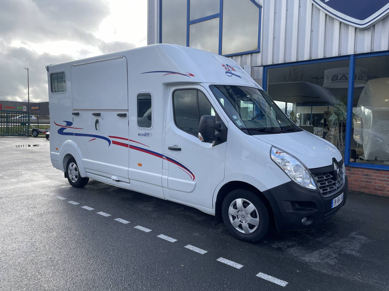 Furgoneta para caballos Barbot  2017 De segunda mano