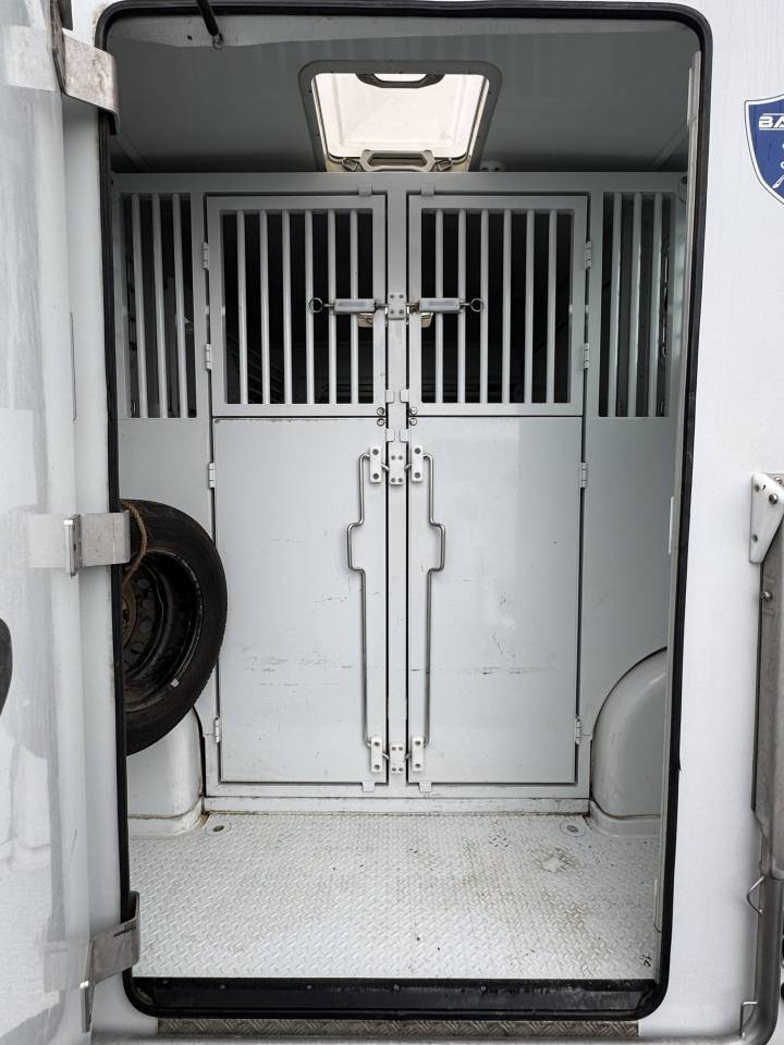 Furgoneta para caballos Barbot  2017 De segunda mano