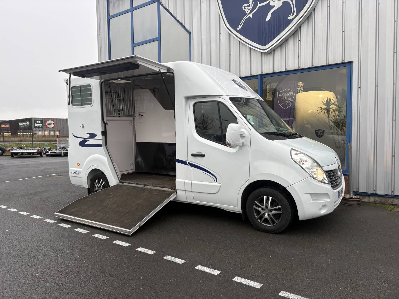 Furgoneta para caballos Barbot  2015 De segunda mano