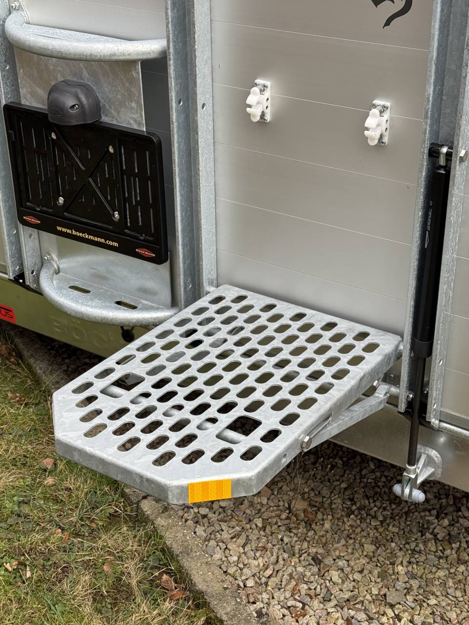 Van caballos Bockmann BIG CHAMPION E 2 Caballos 2025 Nuevo