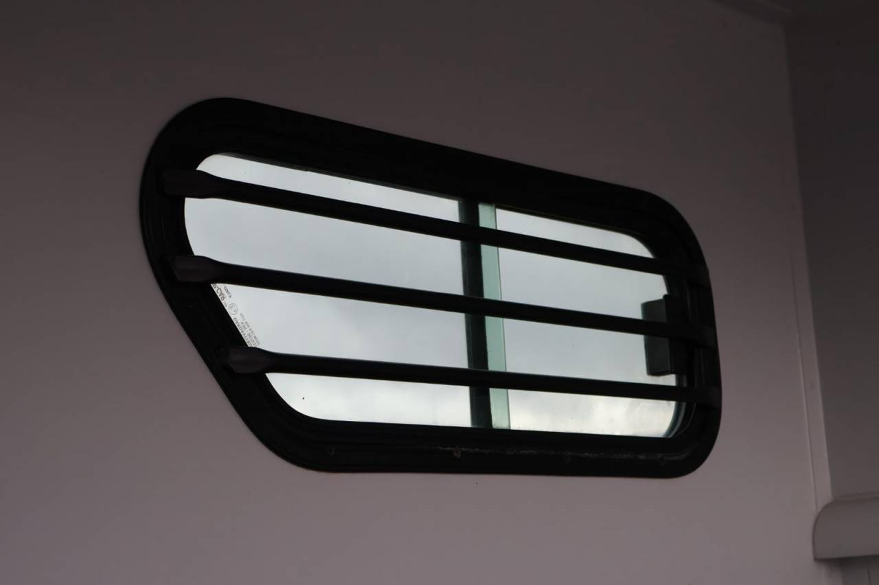 Furgoneta para caballos Theault THEAULT PROTEO 3.0 180CH 2015 De segunda mano