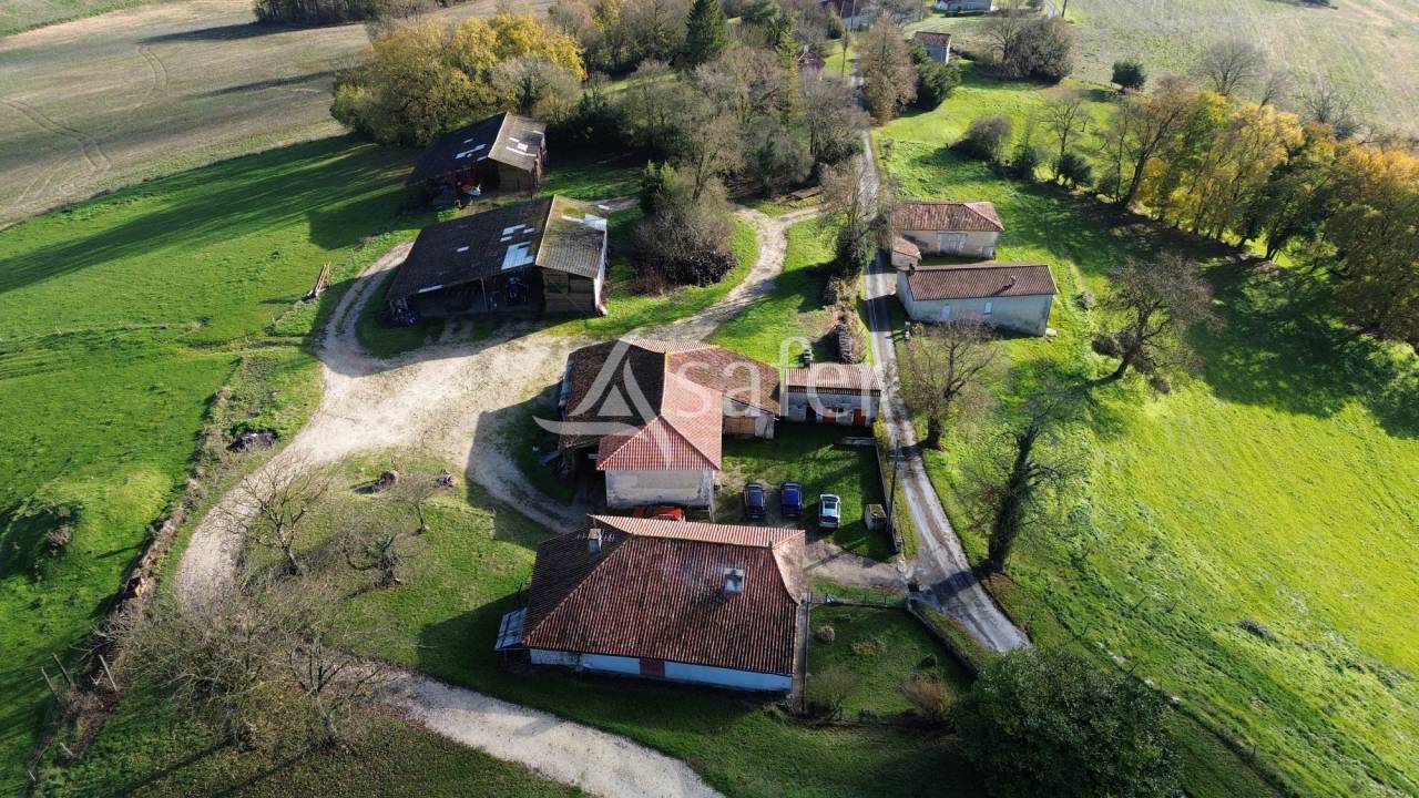 Explotaci&oacute;n ovina En venta Dordo&ntilde;a