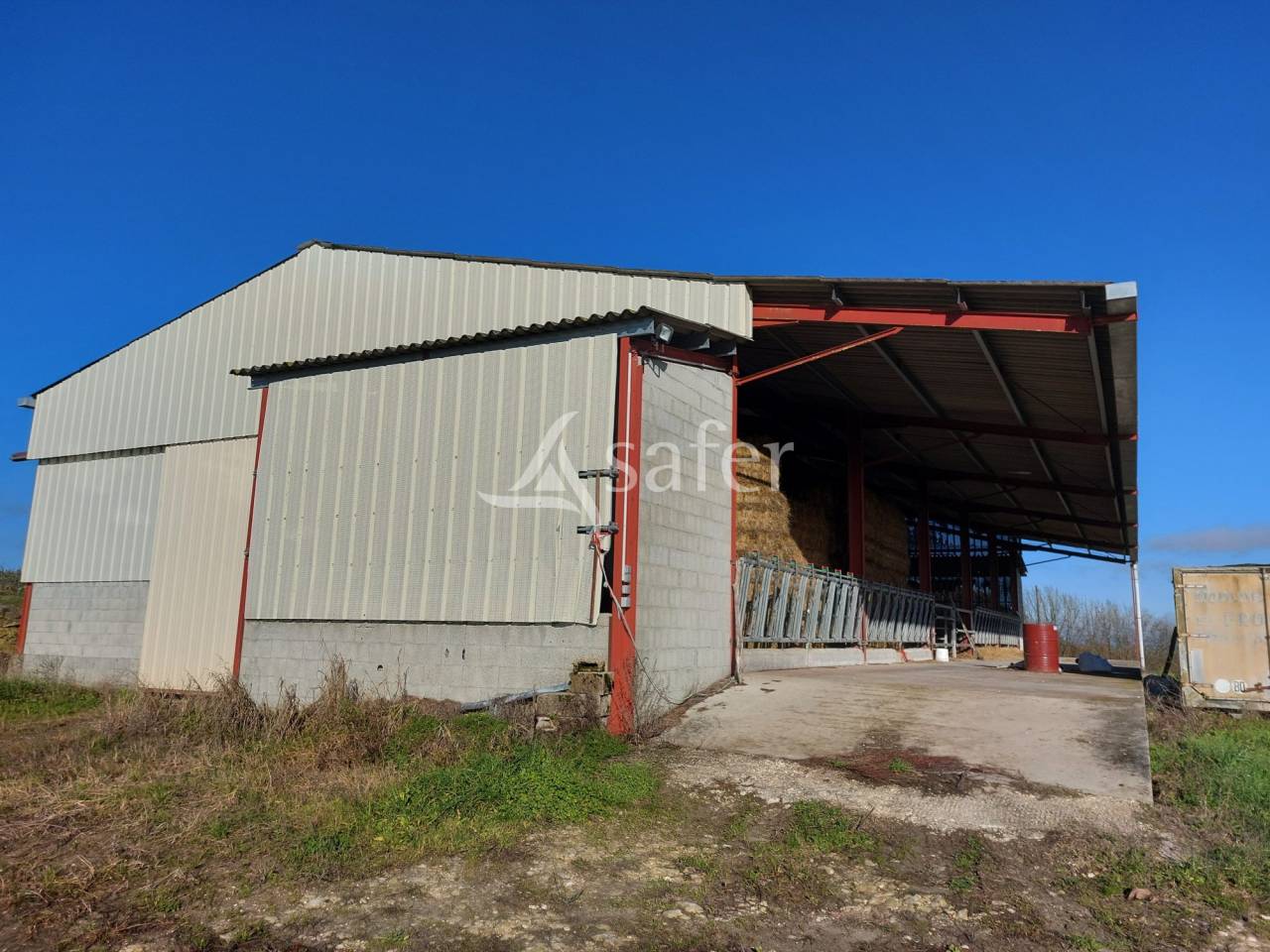 Explotaci&oacute;n ovina En venta Dordo&ntilde;a