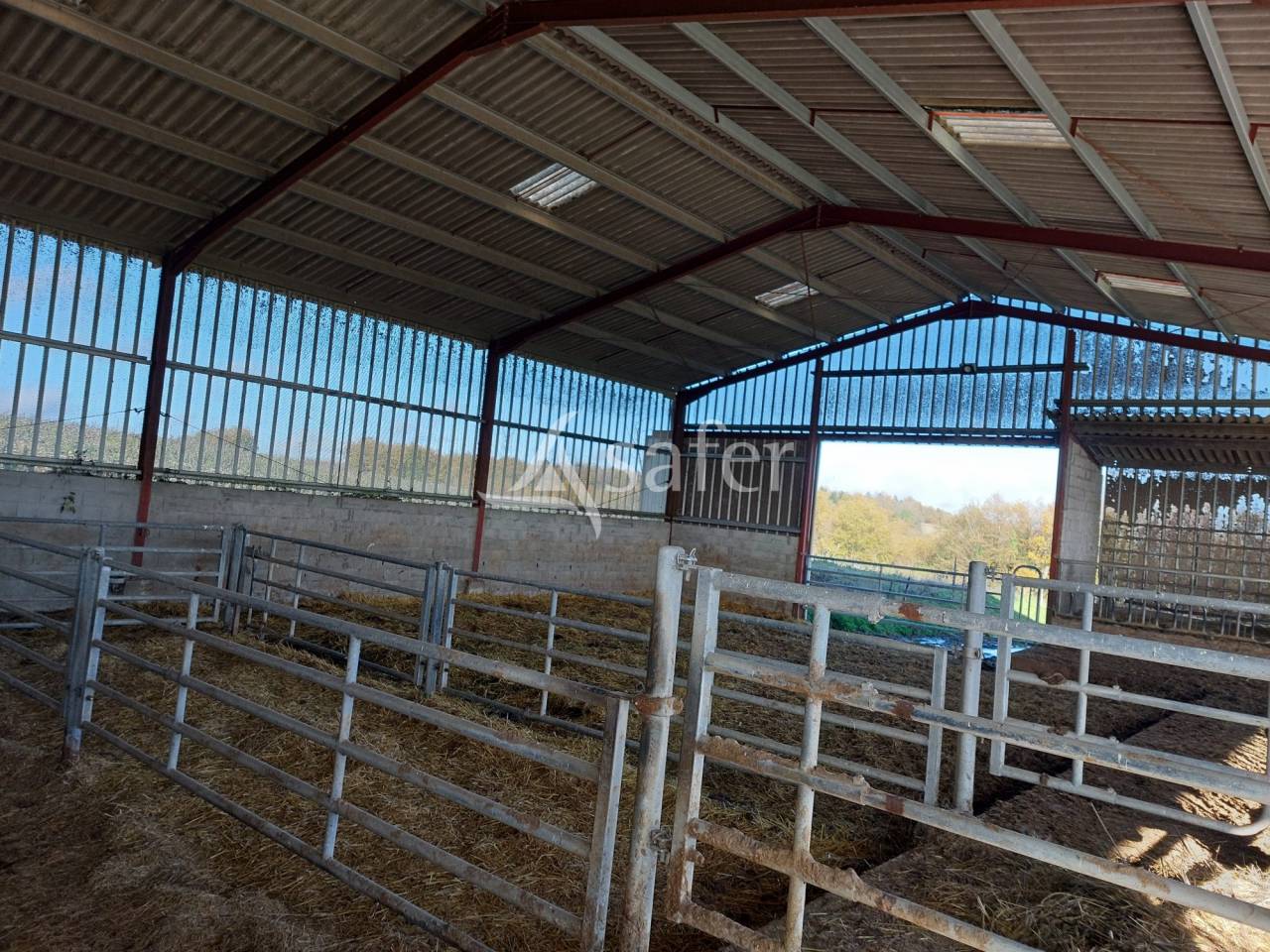 Explotaci&oacute;n ovina En venta Dordo&ntilde;a