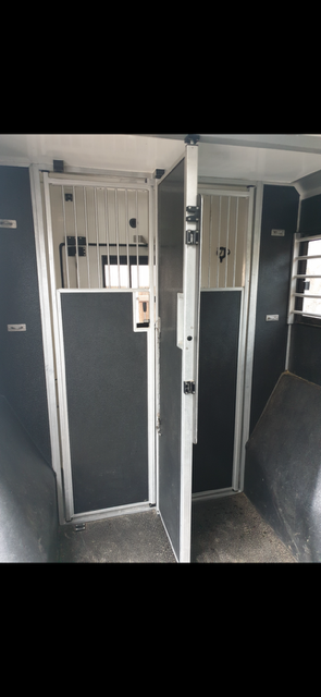 Furgoneta para caballos STX Master 2022 2022 De segunda mano