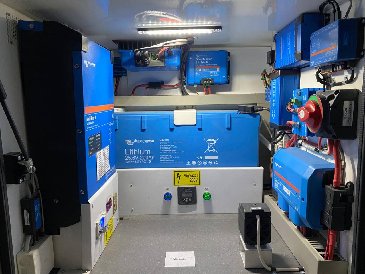 Cami&oacute;n para caballos Volvo fm 2012 De segunda mano