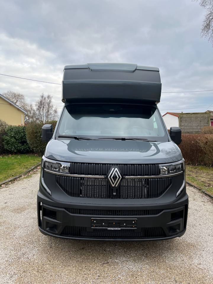 Furgoneta para caballos Renault RENAULT 0 Nuevo